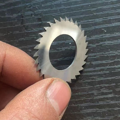 3050.8950.4 Ακατέργαστη μηχανή κοπής λεπίδας