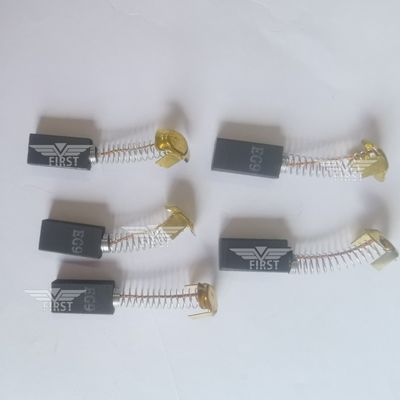 10*6*20mm Καρβονική βούρτσα για μηχανή εκτύπωσης - Χάλυβα/πλαστικό υλικό συμβατό με το Komori Roland