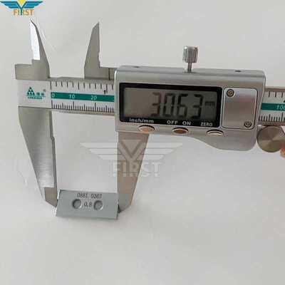 Υψηλής ακρίβειας αναπληρωματικός οδηγός 0881.0367.3 Σπρώξιμο για την κεφαλή καρφώματος Muller Martini 75