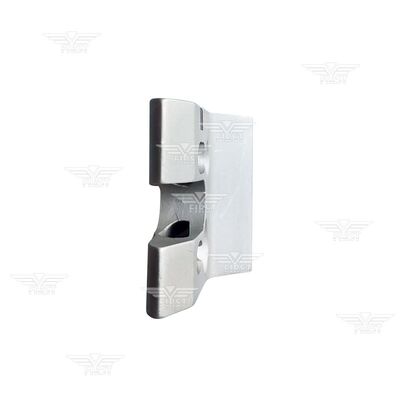 Κεφαλή οδηγού κλωστής μηχανής ραψίματος Aster 150/160 και σταυρωτός οδηγός κλωστής, παλαιού τύπου