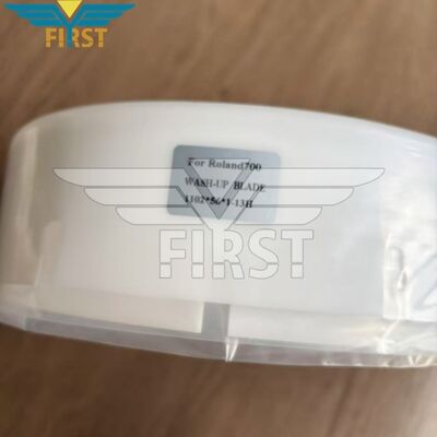 Ξυρά για Roland 700 με διαστάσεις 1102 × 56 × 1 mm και 13 τρύπες σε υψηλό πλαστικό